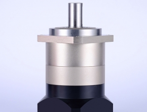 AF090 斜齒高精度行星減速機