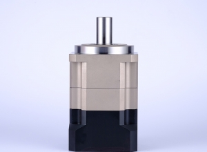 AB060 斜齒高精度行星減速機